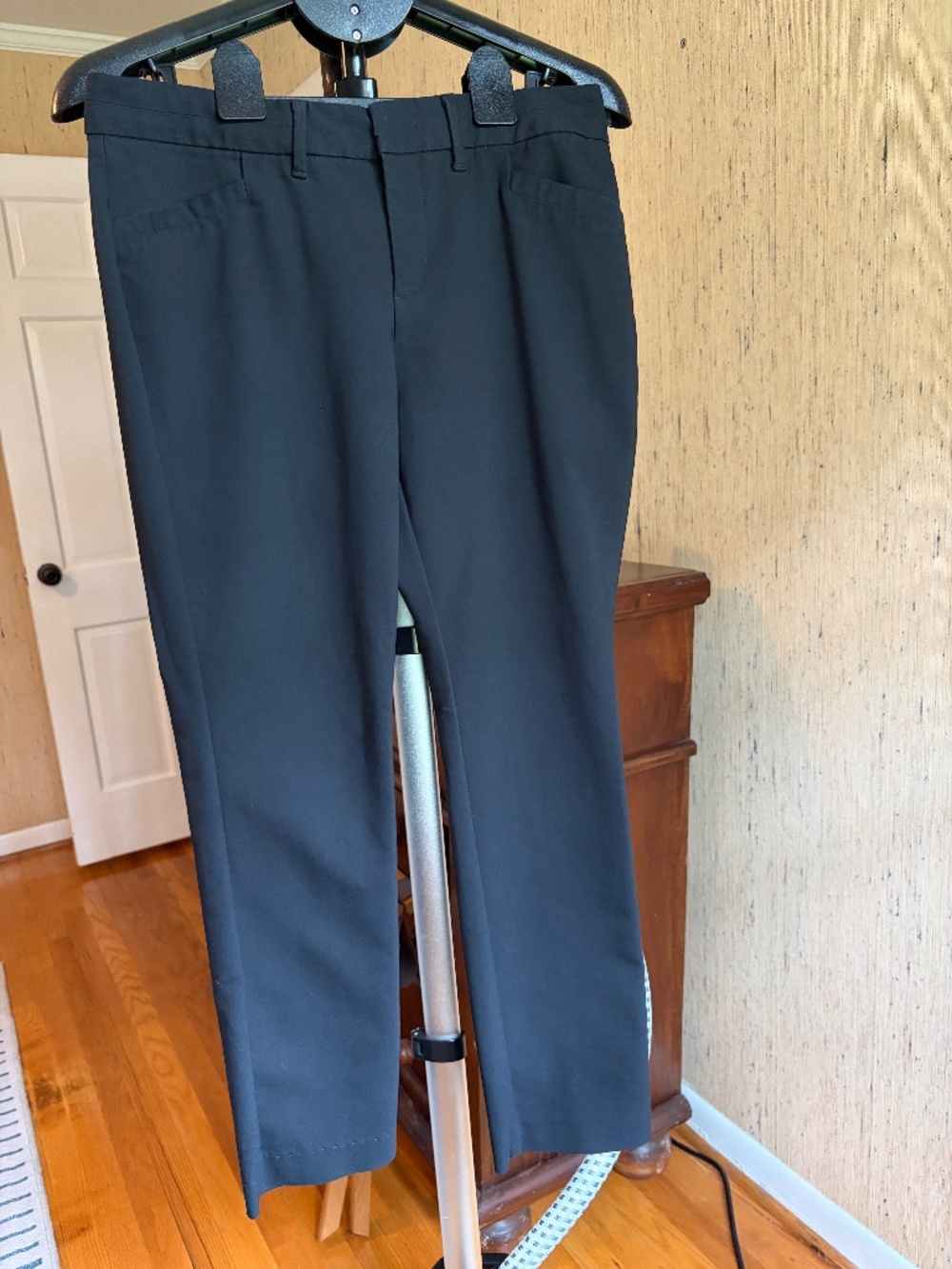 Gloria Vanderbilt Straight Leg Pant